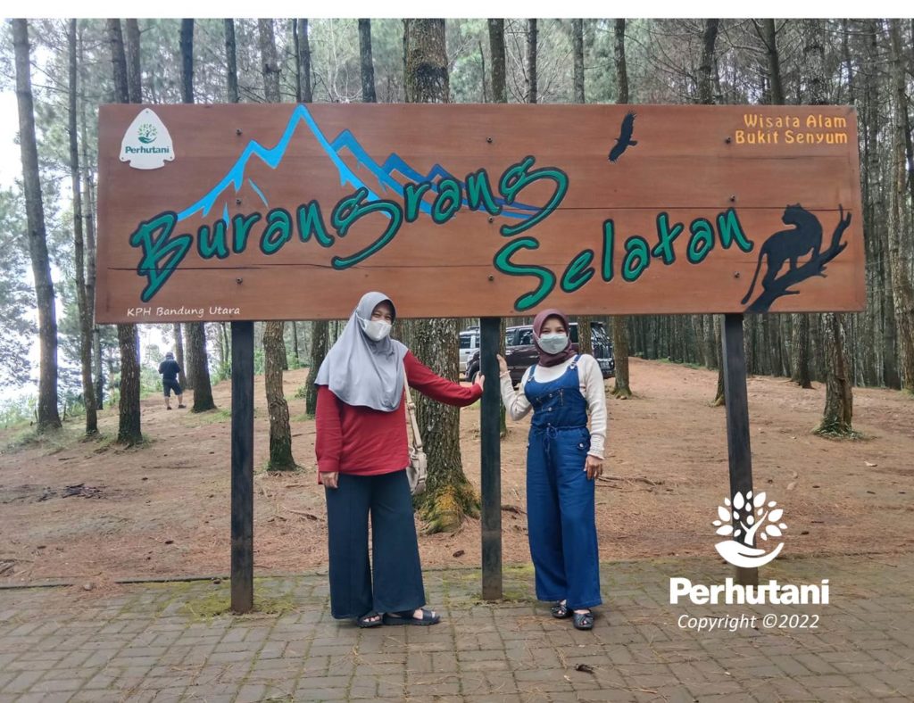 Perhutani Wisata Bukit Senyum KPH Bandung Utara Menjadi Wisata Favorit